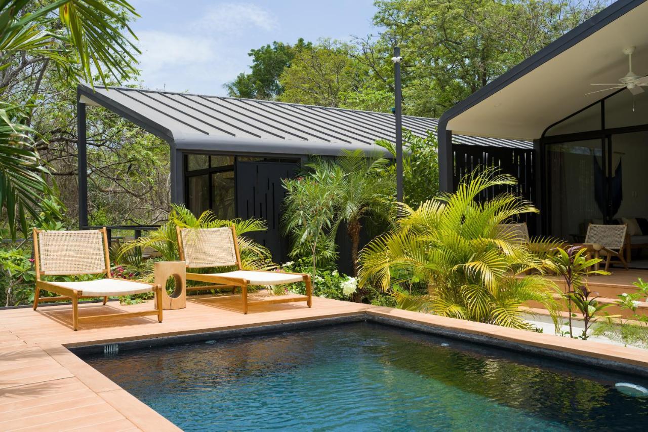 Favela Chic Tamarindo - Adults Only Apartment ภายนอก รูปภาพ