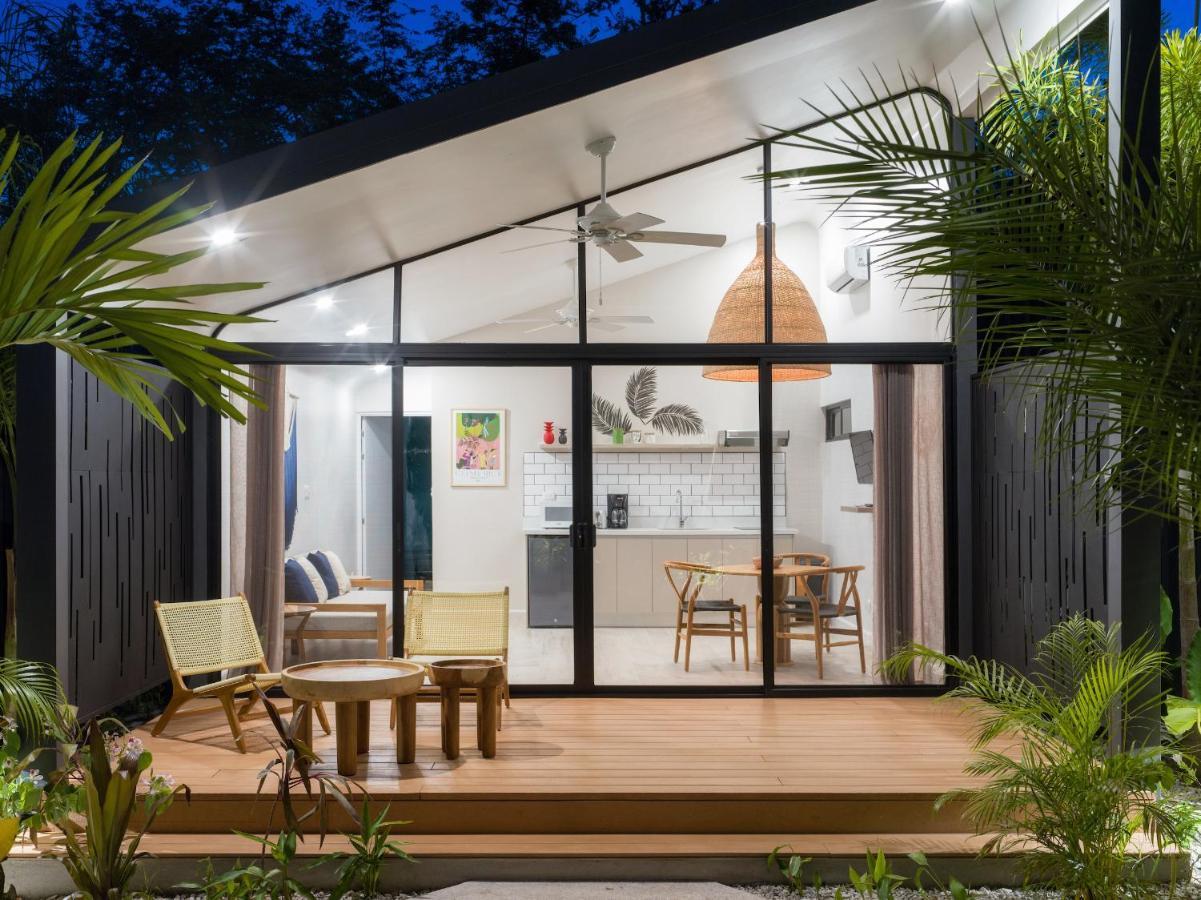 Favela Chic Tamarindo - Adults Only Apartment ภายนอก รูปภาพ