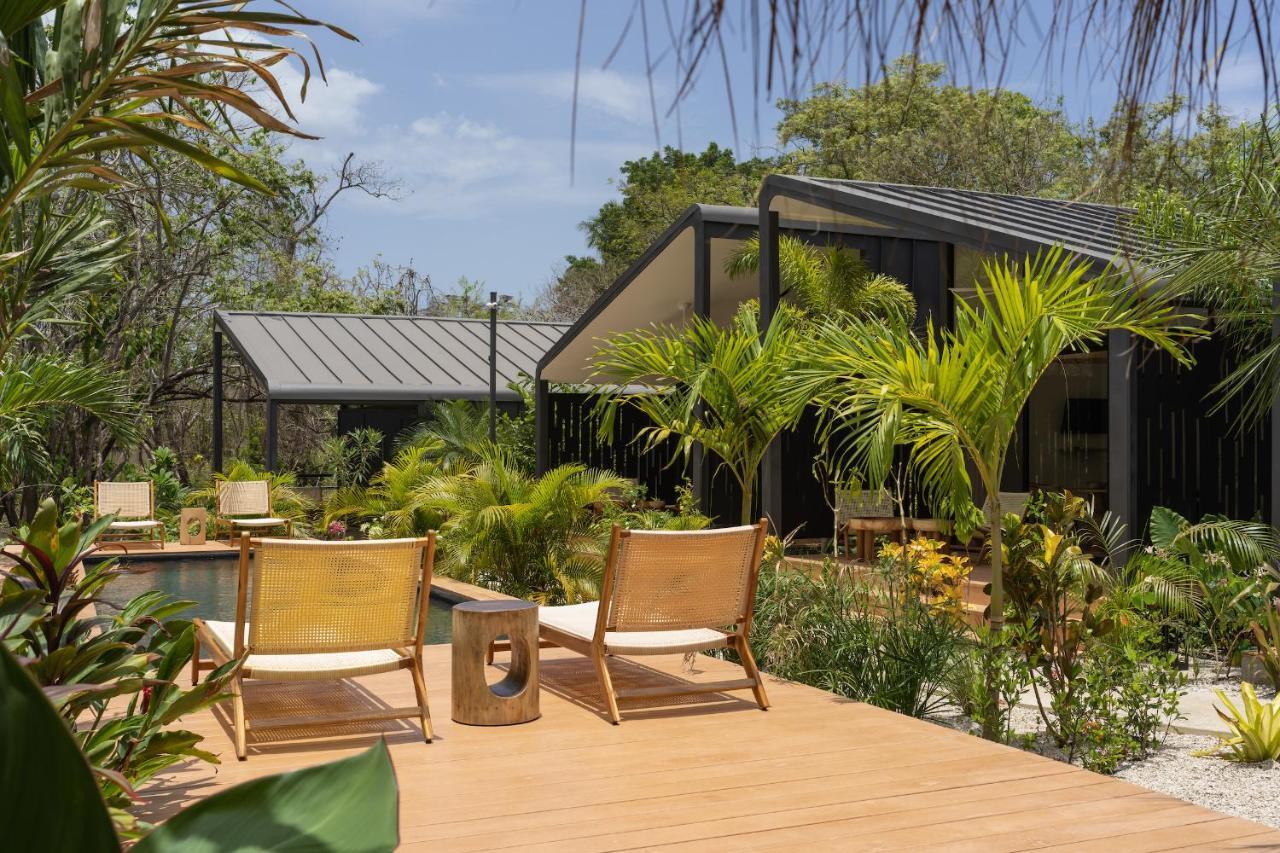 Favela Chic Tamarindo - Adults Only Apartment ภายนอก รูปภาพ